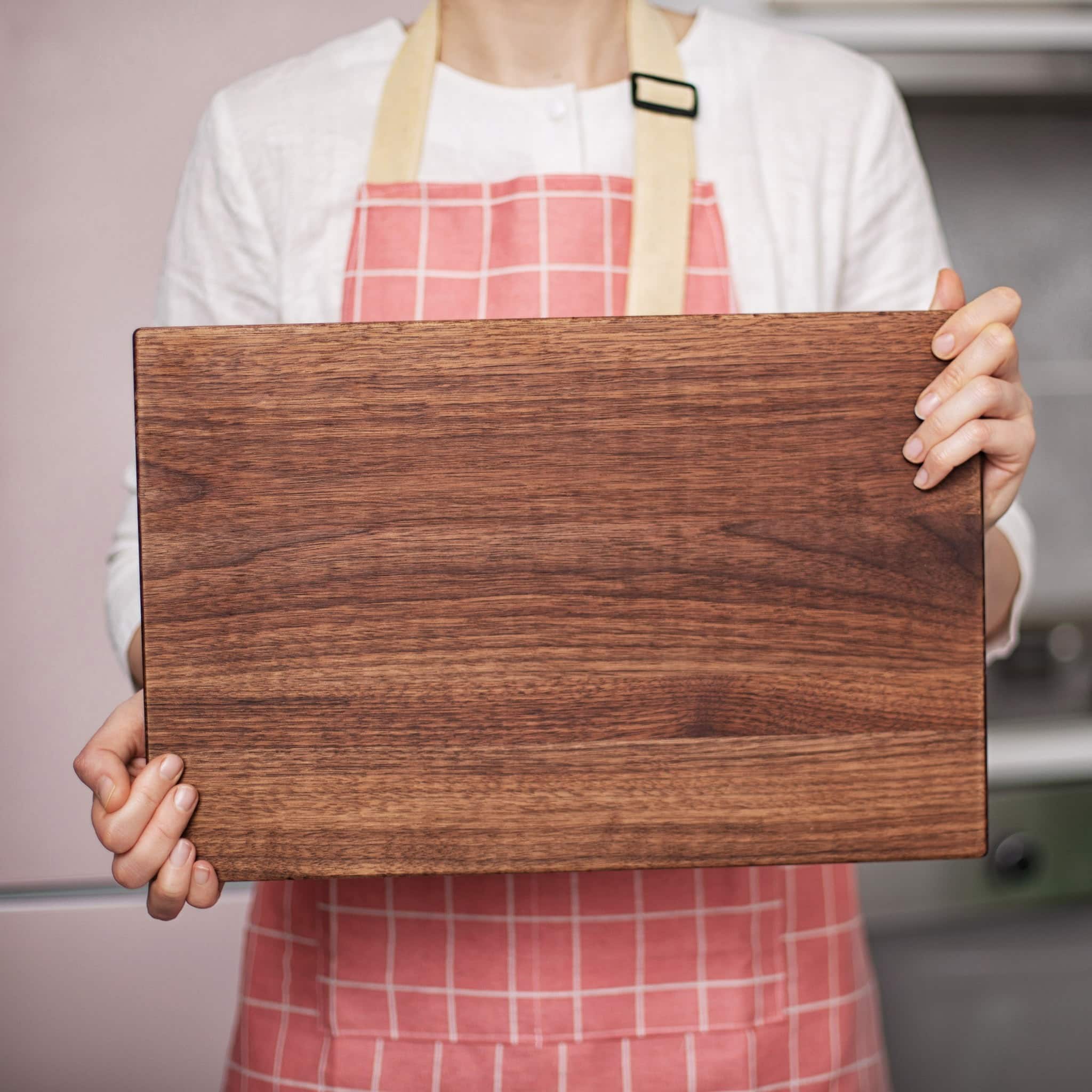 Forest Decor - Walnut Cutting Board