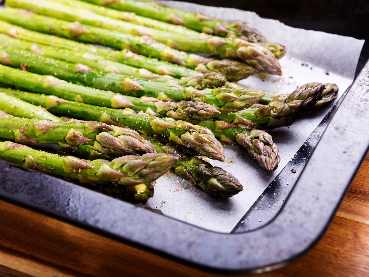 A pan of roasted asparagus
