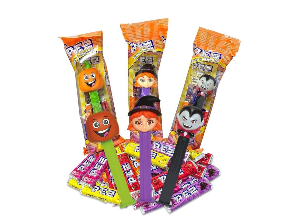 A selection of Pez candy dispensers featuring Halloween characters.